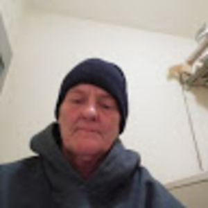 Meet your Posher, Elaine